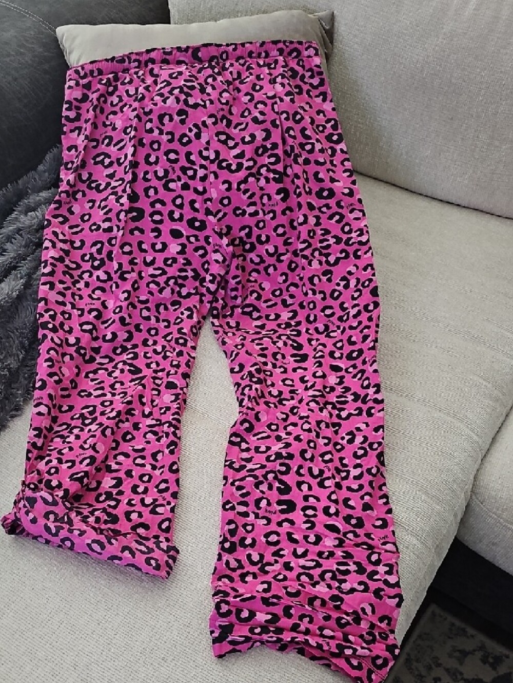 PINK Victoria's Secret Hot Pink & Black Leopard Print Pajama Pants - Picture 6 of 6